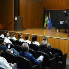Comentarista da Globo News falou sobre Cooperativismo em evento na Unifacvest