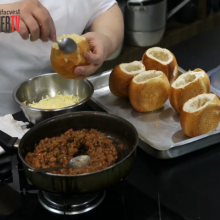 BURACO QUENTE | COZINHA UNIVERSITÁRIA